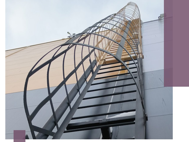 Изготовление и монтаж пожарных лестниц в Новороссийске профессионально