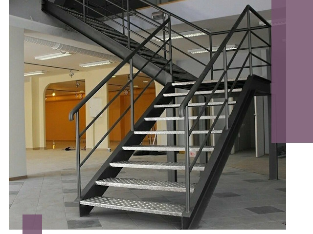 Лестницы для офиса в Новороссийске: изготовление, монтаж, демонтаж