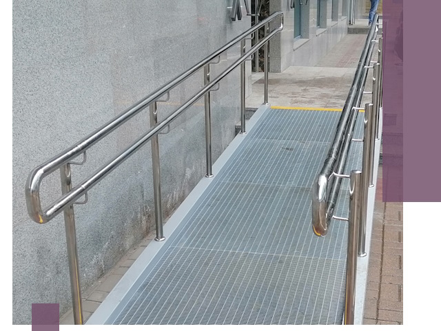 Пандусы для инвалидов в Новороссийске — изготовление и монтаж