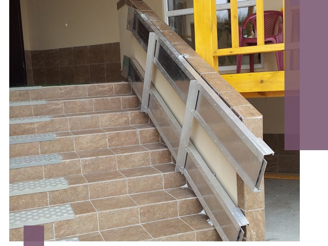 Откидные пандусы под ключ в Новороссийске — монтаж и демонтаж