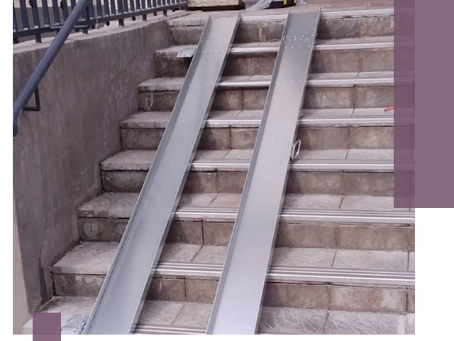 Демонтаж откидных пандусов профессионально в Новороссийске