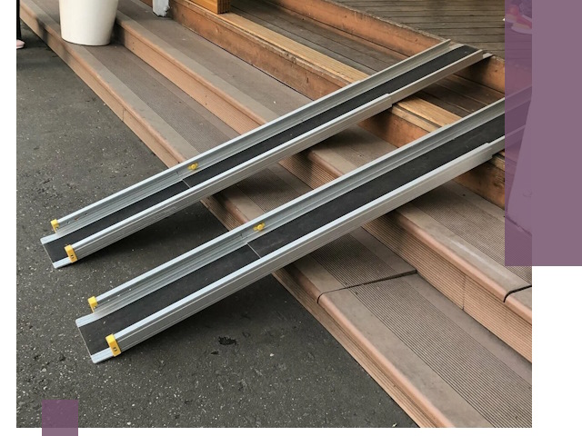 Телескопические пандусы под ключ в Новороссийске — изготовление и монтаж