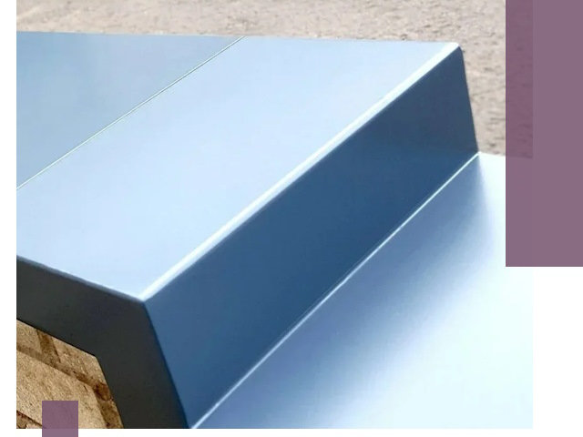 Крышки на парапет в Новороссийске: изготовление и монтаж под ключ