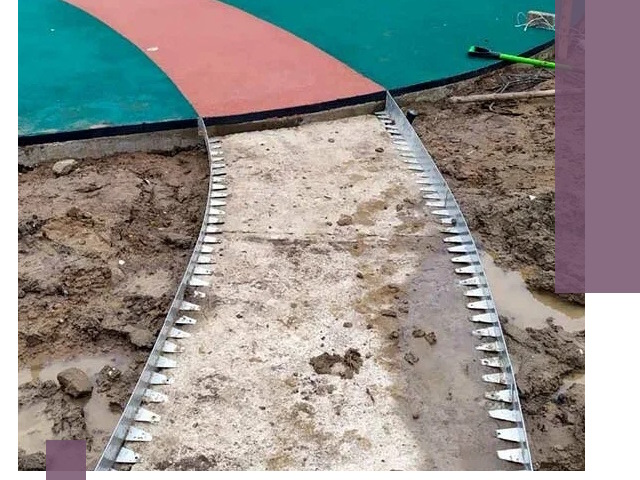 Металлические бордюры для дорожек в Новороссийске — монтаж и изготовление