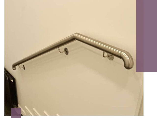 Изготовление пристенных поручней в Новороссийске под ключ за сроки